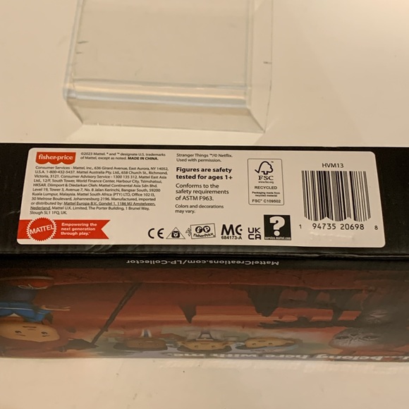 Little People Collector Stranger Things Castle Byers Special Edition Set - Picture 4 of 15